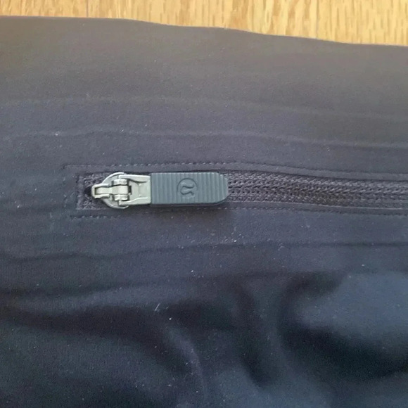 Lululemon leggings reflector stripe sz 6 new design cinch waist black and blue - Picture 7 of 8